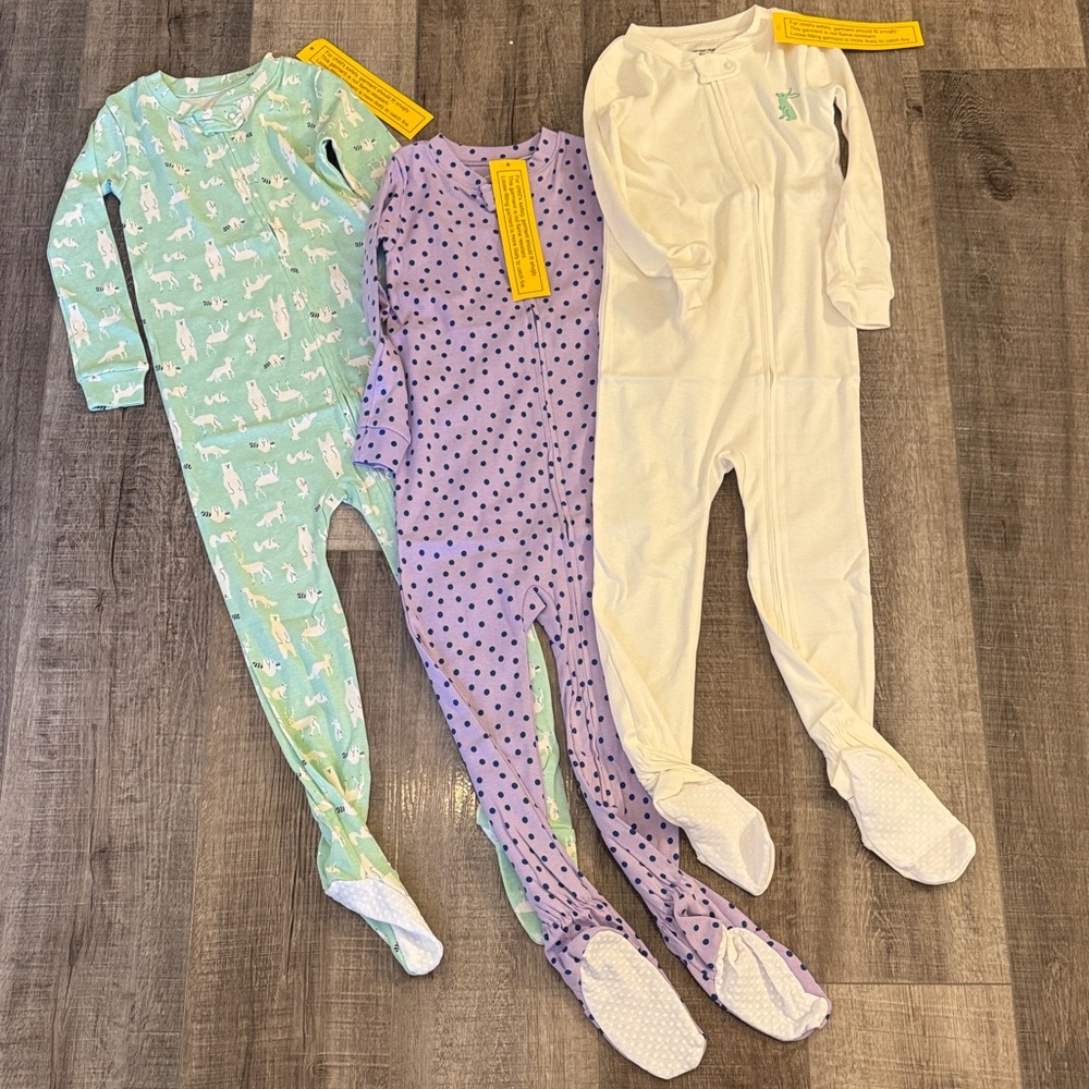 Amazon Essentials Kids Footies - Green, Purple, and White